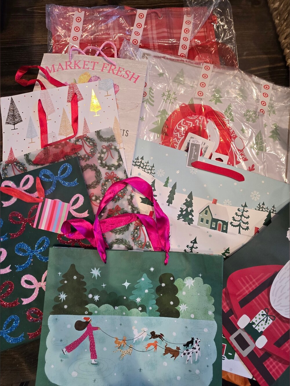 12+ Medium To Extra Large Gift Bags!